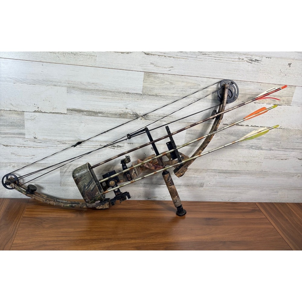 Vintage Jennings Buckmaster Cobra Compound Bow Quiver Loaded Left Handed Camo